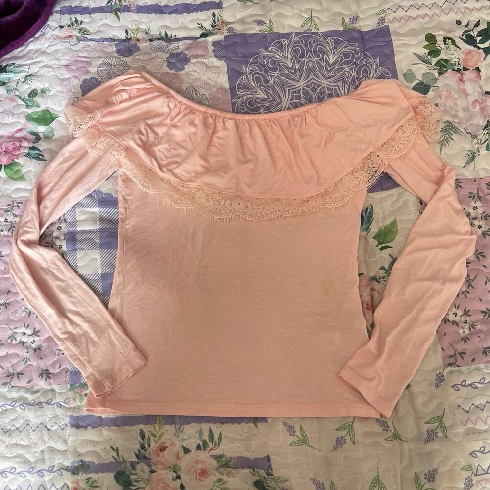 Hollister-co Women's Pink Shirt